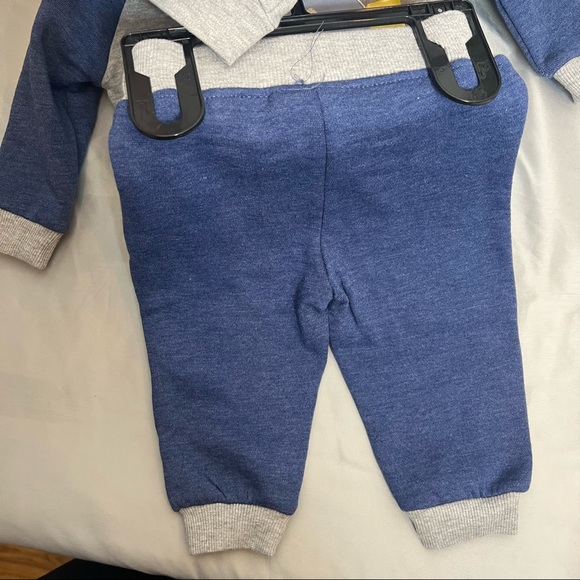 NEW bundle of 4 infant set 6 Mos - Picture 4 of 5